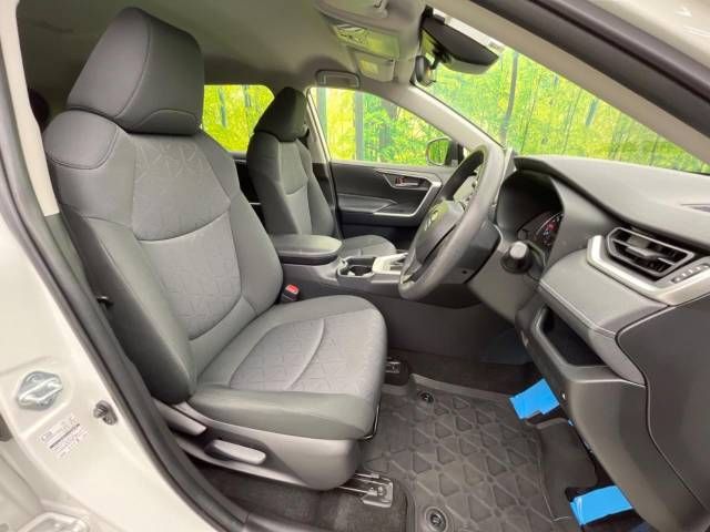 Toyota RAV4 2021-07 10198-8
