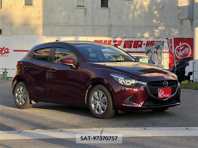 Mazda DEMIO 2017-12 328594-1