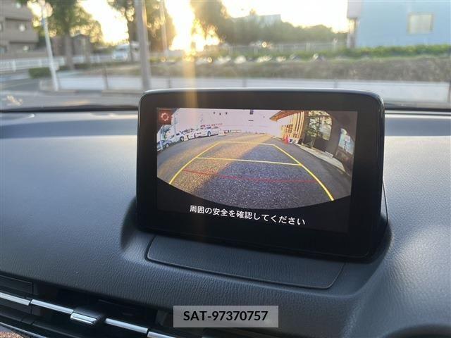 Mazda DEMIO 2017-12 328594-8