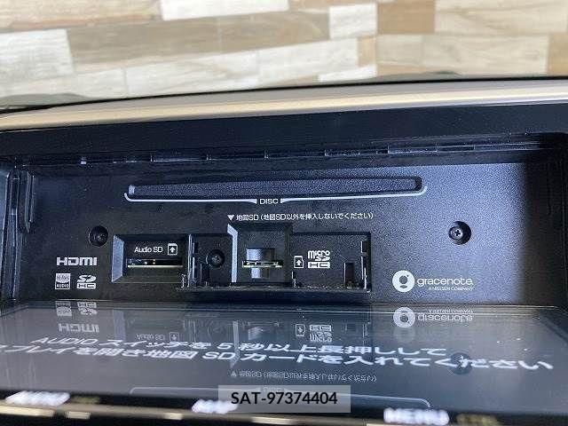 Toyota C-HR 2019-04 357836-9