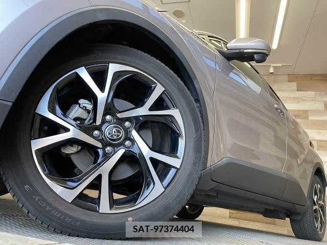 Toyota C-HR 2019-04 357836-17