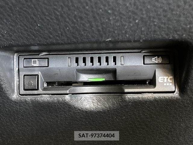 Toyota C-HR 2019-04 357836-6