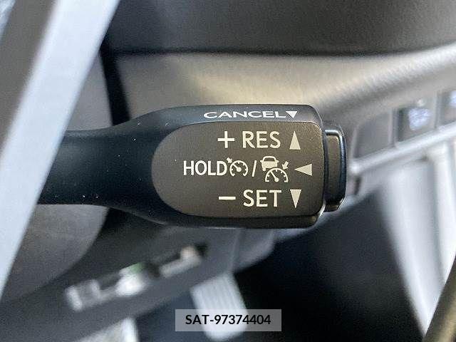 Toyota C-HR 2019-04 357836-5