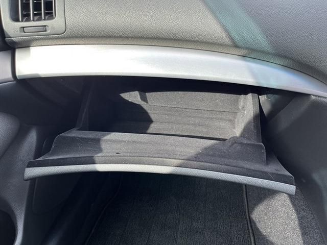 Nissan SKYLINE 2012-06 185216-28