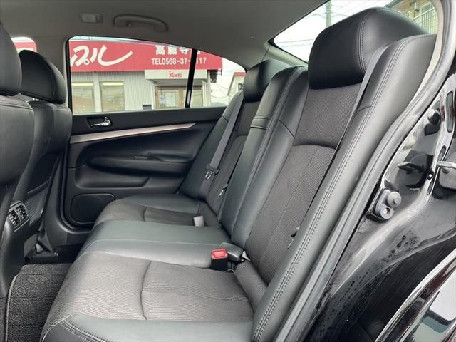 Nissan SKYLINE 2012-06 185216-22