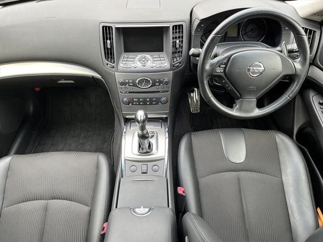 Nissan SKYLINE 2012-06 185216-18