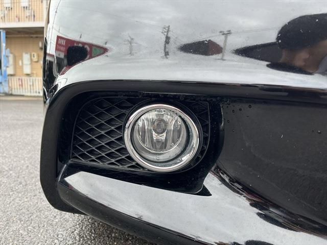 Nissan SKYLINE 2012-06 185216-11