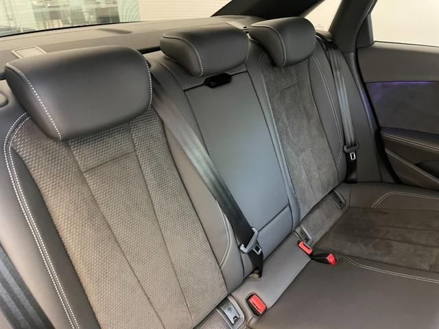 Audi A4 2021-07 6085-14