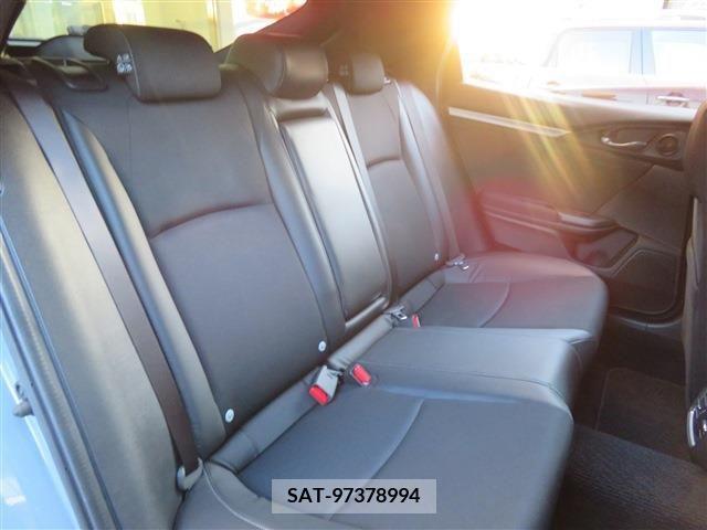 Honda CIVIC 2021-02 302692-10
