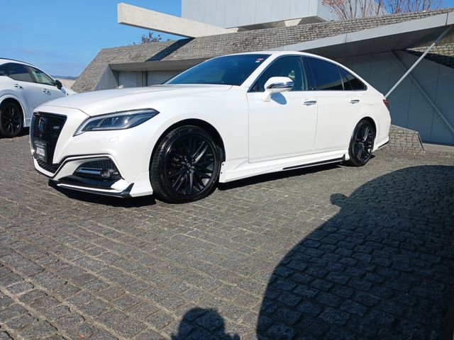 Toyota CROWN SEDAN 2022-02 183709-1