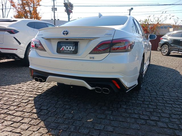 Toyota CROWN SEDAN 2022-02 183709-6
