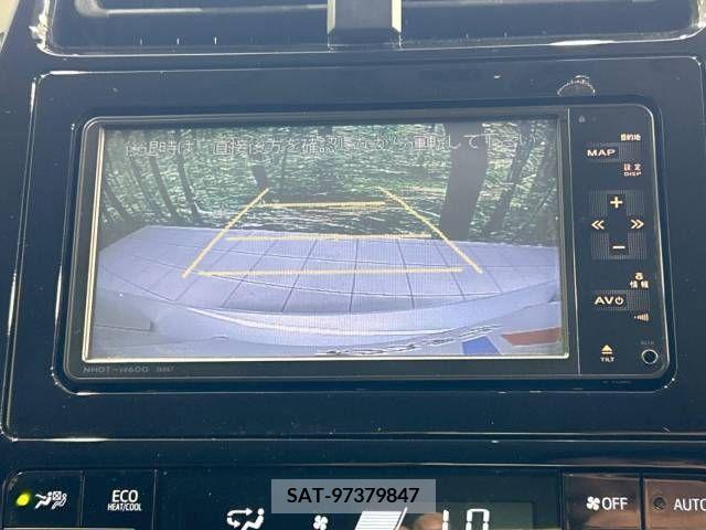 Toyota PRIUS 2016-02 393367-4