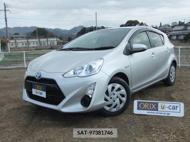 Toyota AQUA 2017-03 314283-0