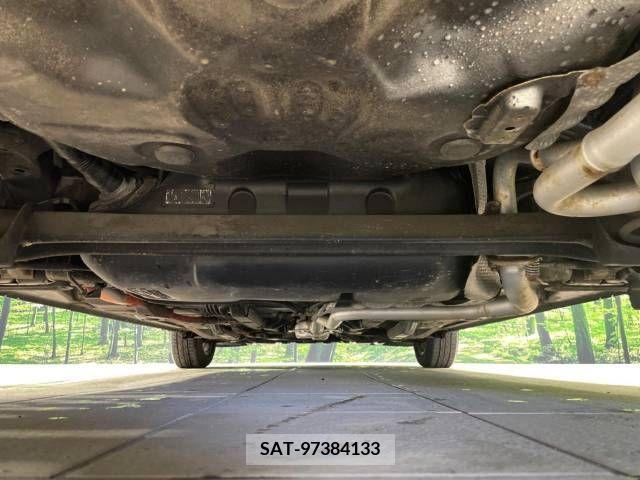 Toyota AQUA 2015-10 347757-19