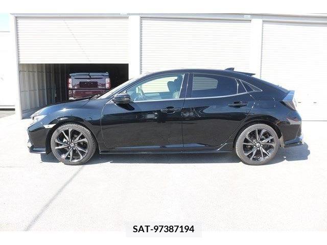 Honda CIVIC 2018-12 212614-8