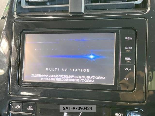 Toyota PRIUS 2016-04 211625-2