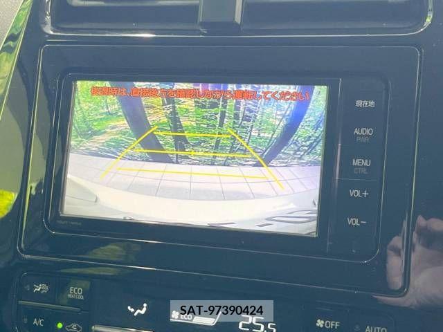Toyota PRIUS 2016-04 211625-3