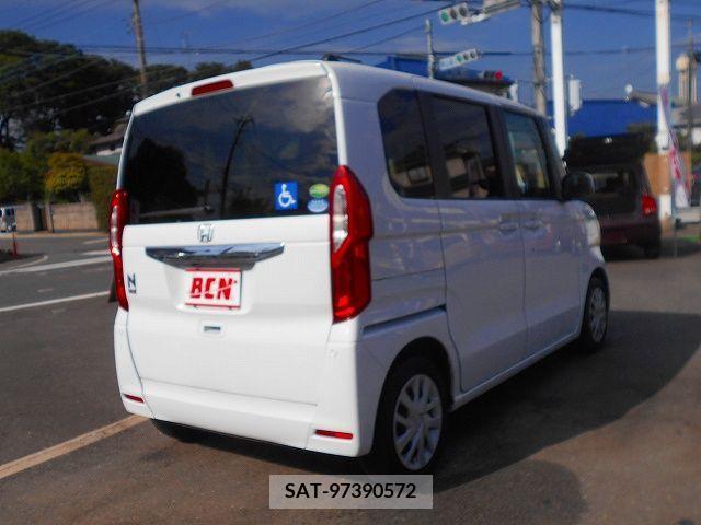 Honda N BOX 2019-05 342333-2