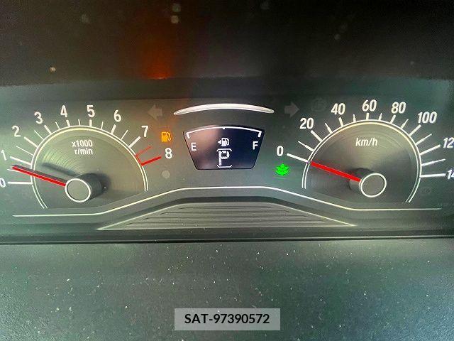Honda N BOX 2019-05 342333-7