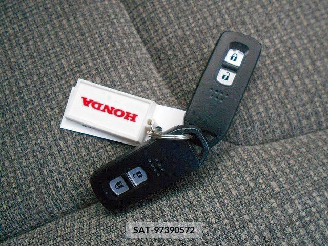 Honda N BOX 2019-05 342333-10