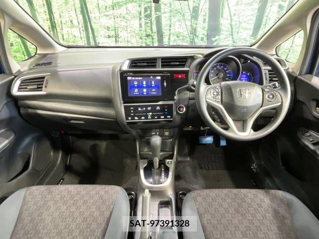Honda FIT 2016-05 272046-1