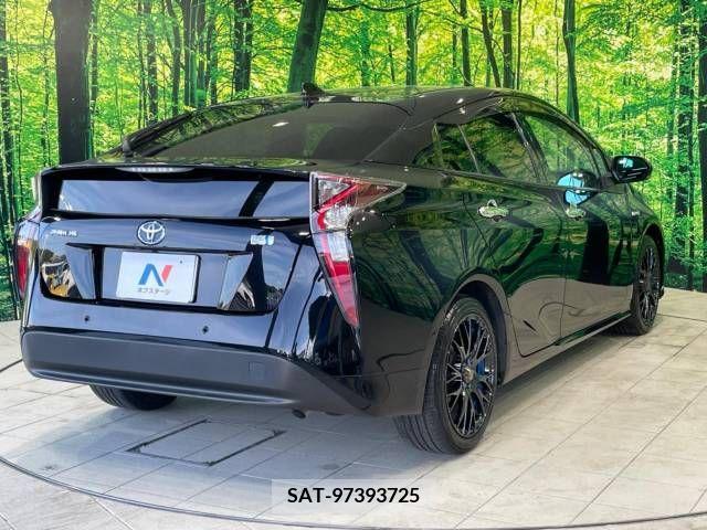 Toyota PRIUS 2018-12 346603-17