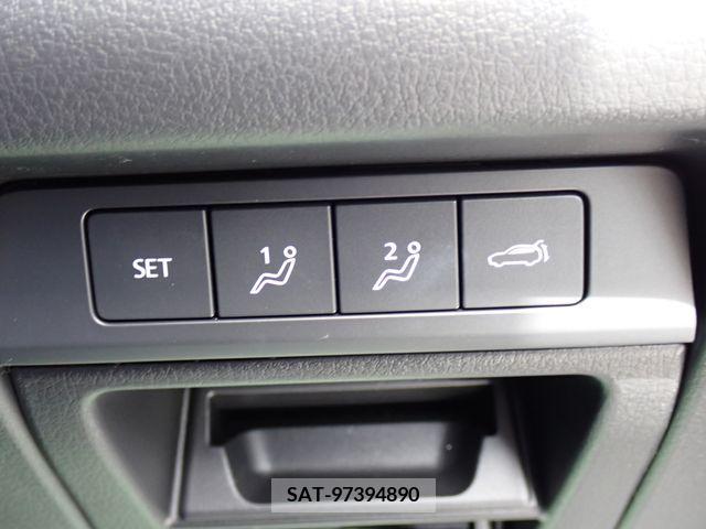 Mazda CX-30 2022-04 334797-9