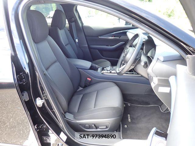 Mazda CX-30 2022-04 334797-13