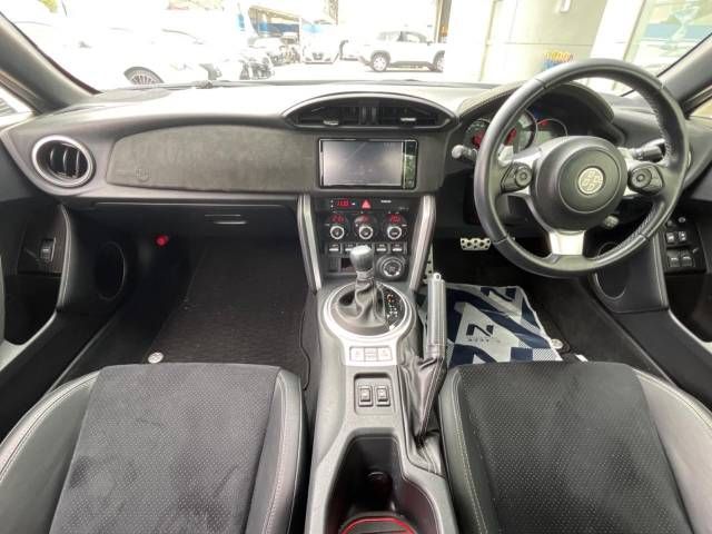 Toyota 86 2019-01 24758-1
