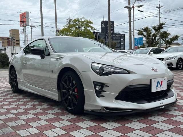 Toyota 86 2019-01 24758-16