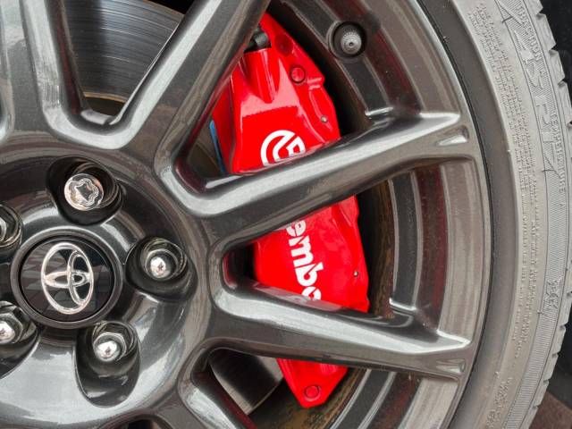 Toyota 86 2019-01 24758-5