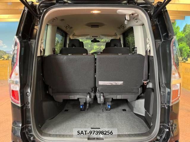 Nissan SERENA 2019-10 342267-11