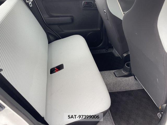 Suzuki ALTO 2017-07 335779-15