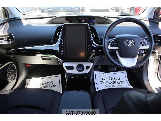 Toyota PRIUS PHV 2017-10 373429-14