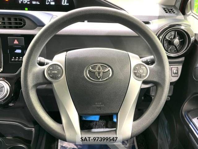Toyota AQUA 2016-02 260529-11