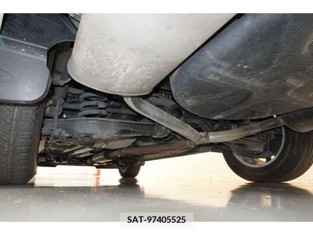 Ford EXPLORER 2011-07 210248-11