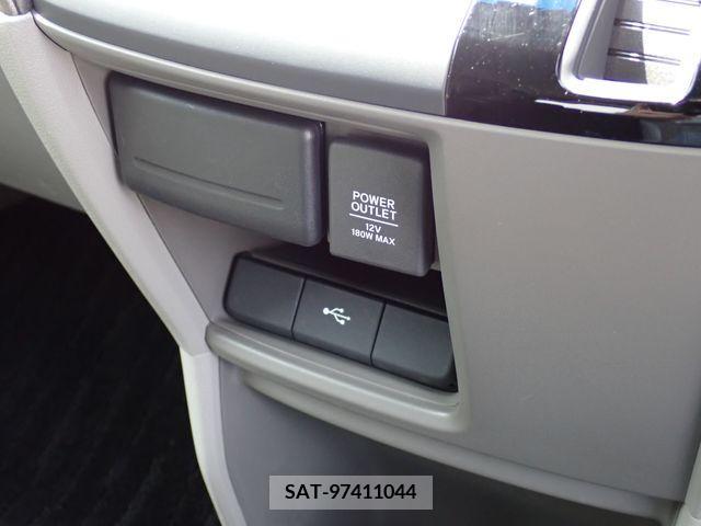 Honda STEP WGN 2018-06 368760-23