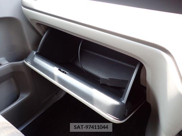 Honda STEP WGN 2018-06 368760-21