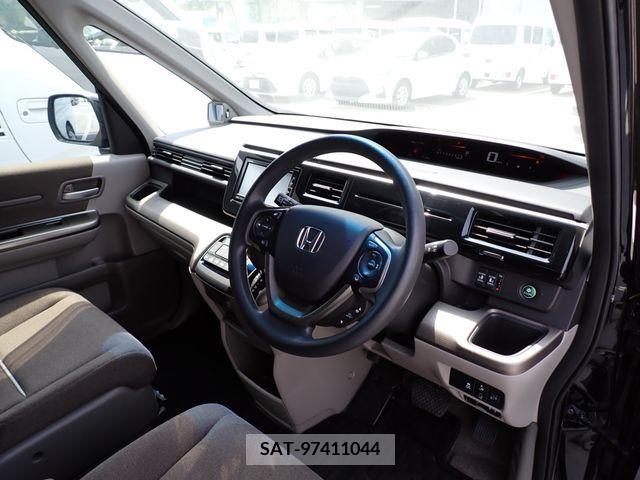 Honda STEP WGN 2018-06 368760-20