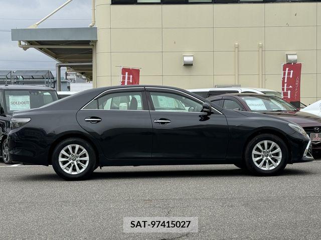 Toyota MARK X 2017-06 276301-4