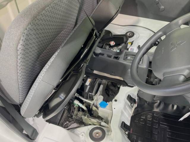 Mitsubishi MINICAB TRUCK 2019-09 13907-17