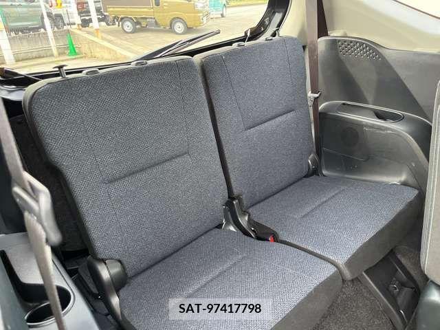 Toyota SIENTA 2017-06 298372-18