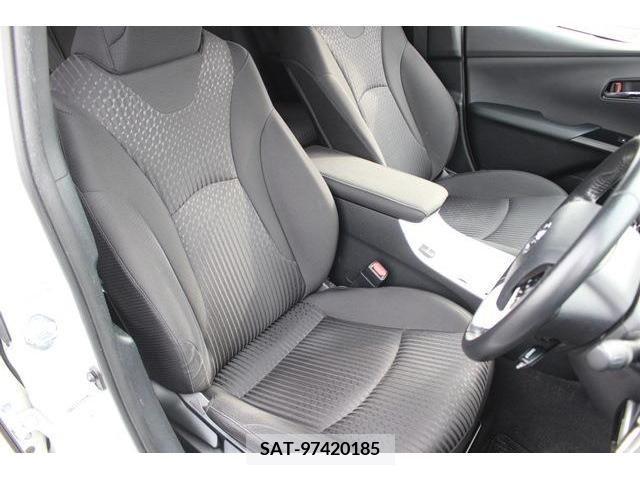 Toyota PRIUS 2016-04 381564-14