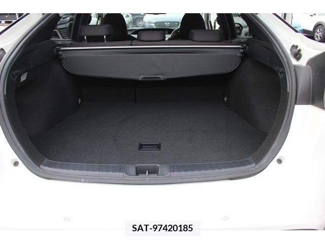 Toyota PRIUS 2016-04 381564-17