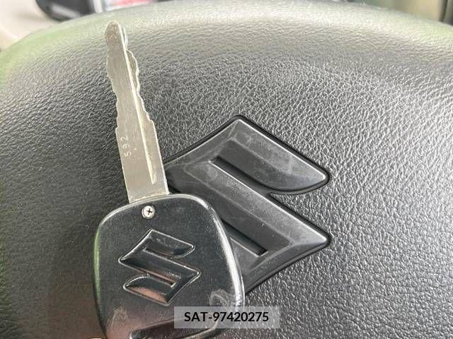 Suzuki ALTO 2019-06 355771-6