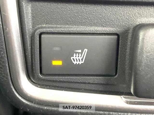 Subaru FORESTER 2018-10 270414-12