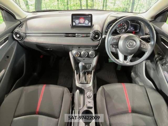 Mazda DEMIO 2014-11 359427-1