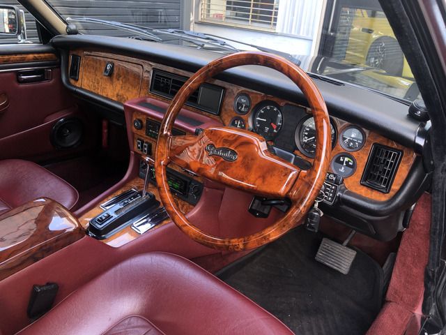Daimler DAIMLER 1991-08 15645-2