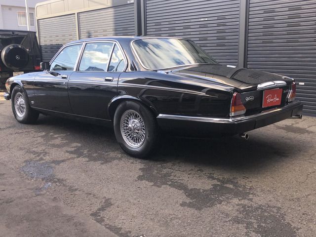 Daimler DAIMLER 1991-08 15645-4