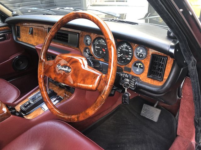 Daimler DAIMLER 1991-08 15645-17